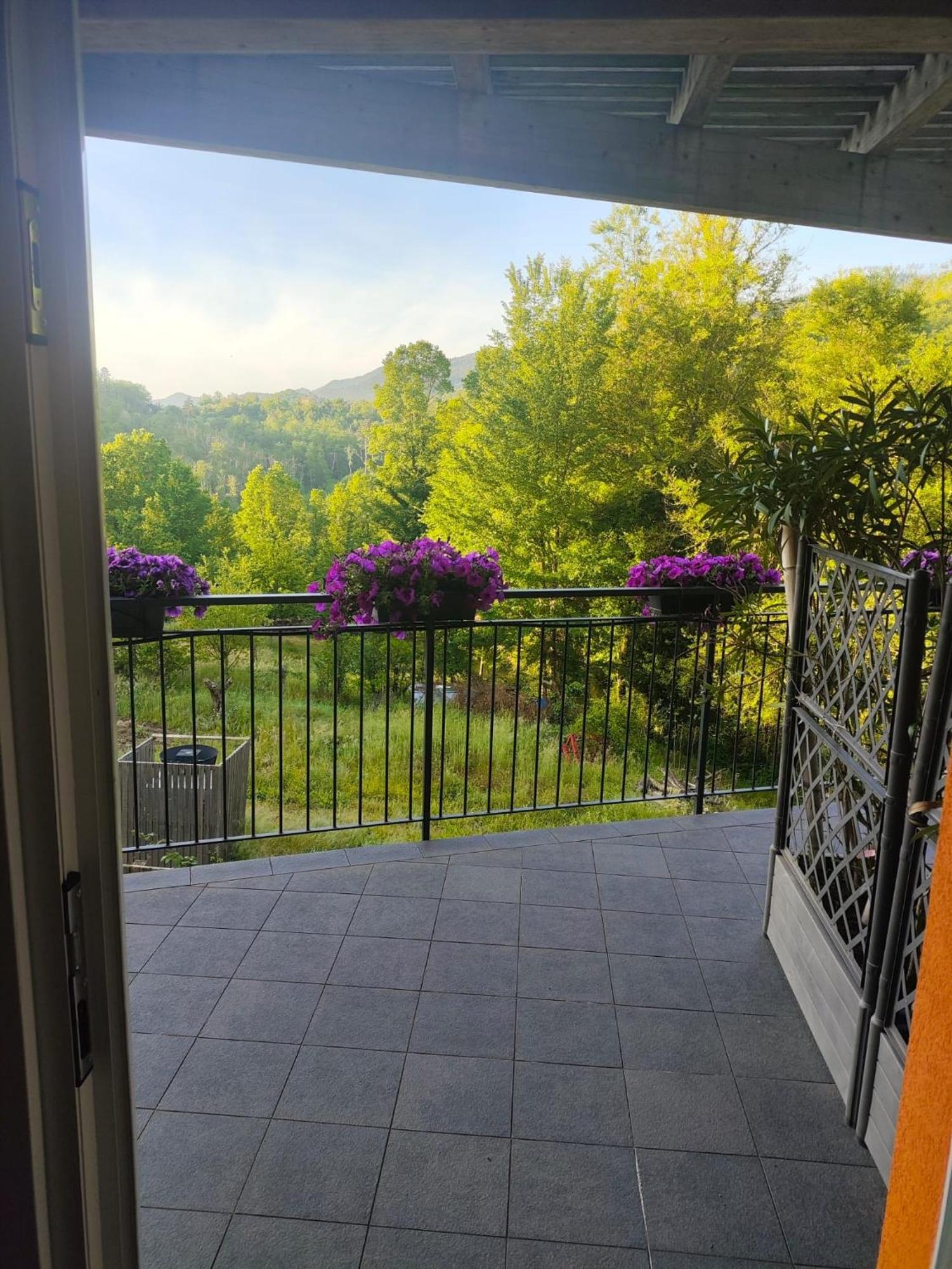 Agriturismo Terre Di Ginepro Borghetto di Vara Exterior photo